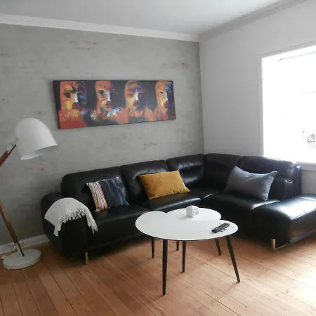 Rolfsgade 105 St Th * Esbjerg